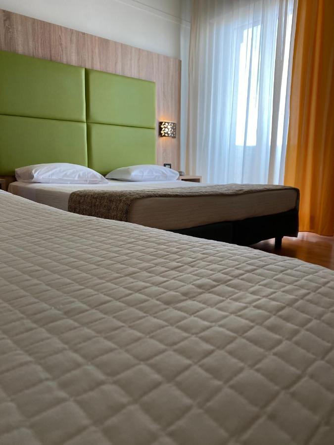 Hotel St Gregory Park Rimini Eksteriør billede